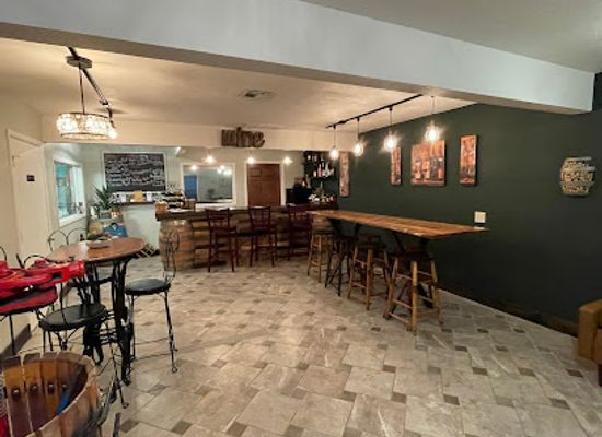 kansas/smoky-hills/bar/smoky-hill-vineyards-winery