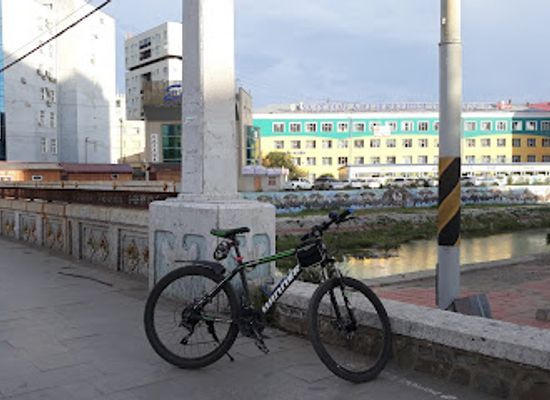 mongolia/dzungarian-basin/bar/esui-restaurant-pub