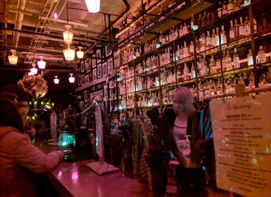 california/pasadena/playhouse-district/bar/the-speakeasy
