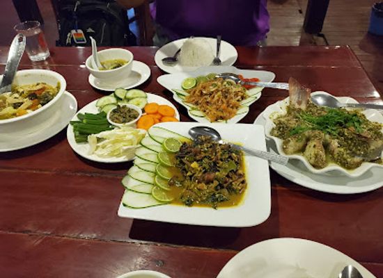 myanmar-burma/ngapali/bar/northen-star-restaurant