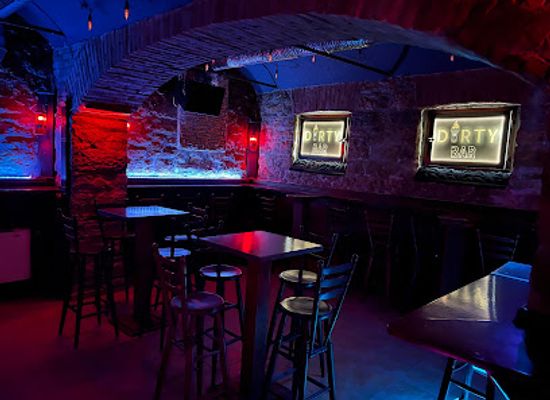 bulgaria/pleven/bar/dirty-bar