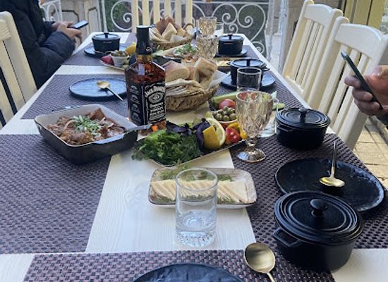 armenia/aragatsotn/bar/mika-tun