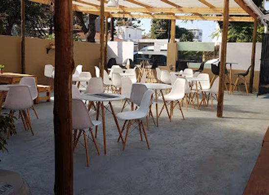 mozambique/maputo/bar/cafe-divino-bar-lounge