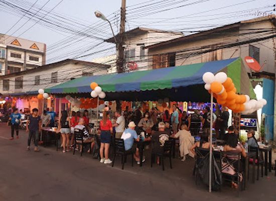 thailand/northeastern-thailand-isan/bar/full-throttle-bar-grill