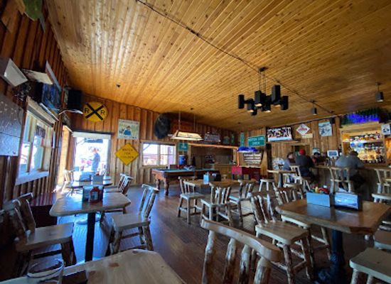 idaho/sawtooth/bar/mountain-village-restaurant