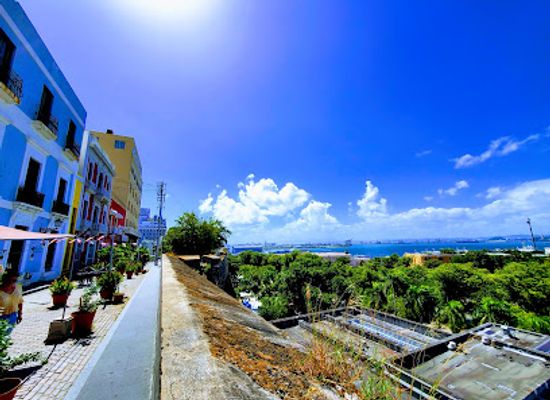 puerto-rico/port-of-san-juan/bar/la-tortuga-bistro-bar