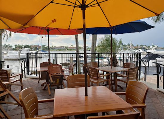 florida/marco-island/bar/mango-s-dockside-bistro