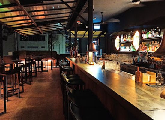 singapore/chinatown/tanjong-pagar/bar/abriza-rooftop-bar
