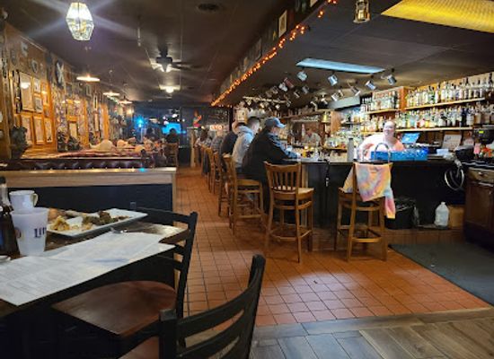 minnesota/central-lakes-region/bar/merlins-rest-pub
