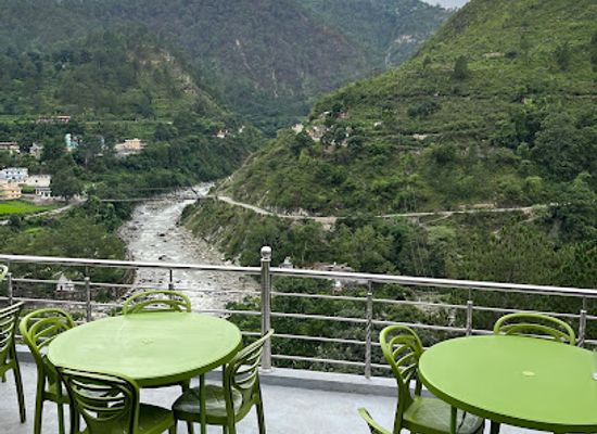 india/chopta/bar/the-yaari-cafe
