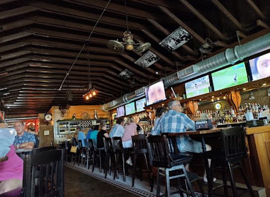 florida/crystal-river/bar/st-johns-tavern
