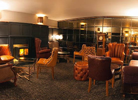 united-kingdom/midlothian/bar/heads-tales-gin-bar