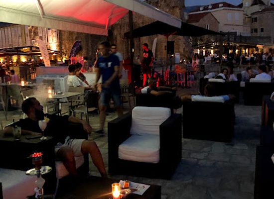 montenegro/budva-riviera/bar/avala-beach-bar