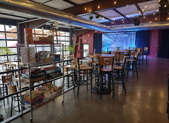 virginia/roanoke-valley/bar/twisted-track-brewpub