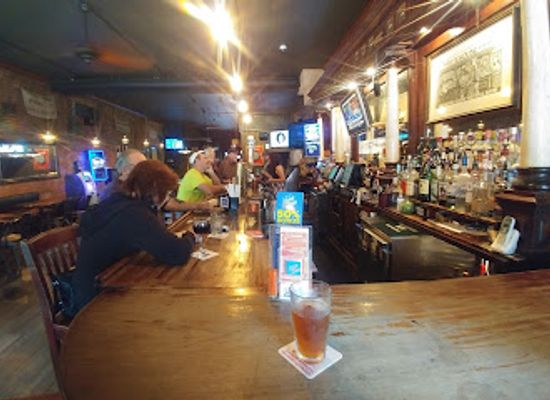 new-york/hudson-valley/bar/the-white-house-bar