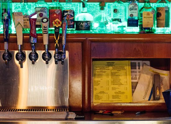texas/south-plains/bar/adolph-s-grill-bar