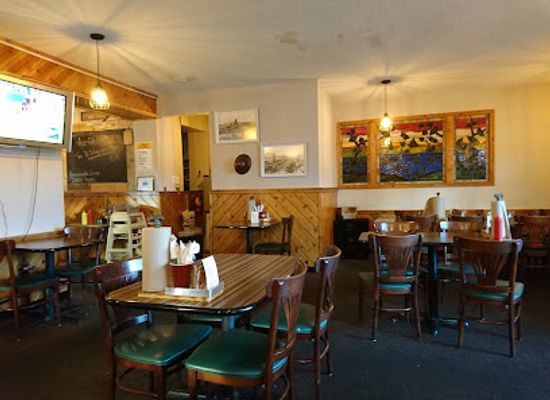 minnesota/cuyuna-country-state-recreation-area/bar/croft-kitchen-and-bar