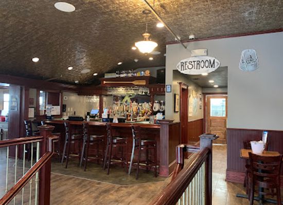 new-york/thousand-islands/bar/riley-s-by-the-river