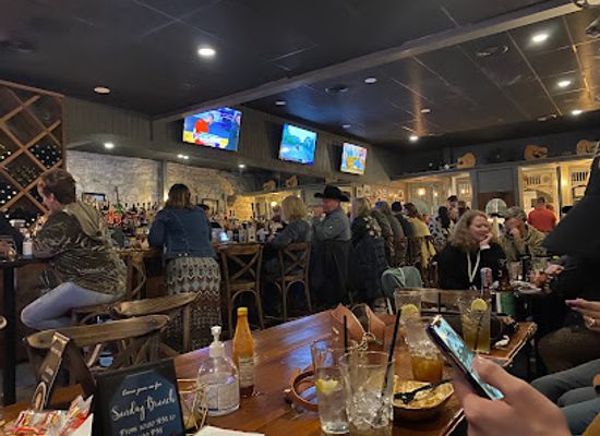 texas/hill-country/bar/pioneer