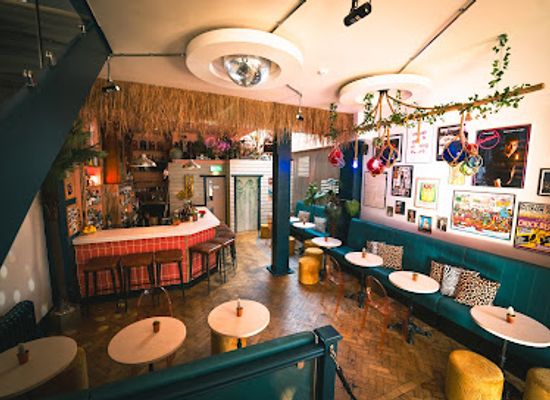 isle-of-man/kirk-michael/bar/kiki-lounge