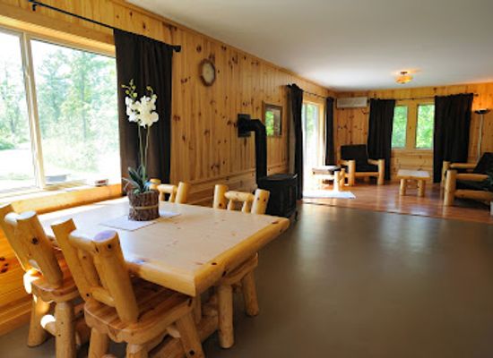 minnesota/itasca-state-park/bar/rental-cabins-at-lobos