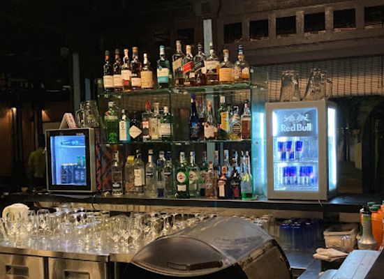 sri-lanka/colombo/slave-island/bar/the-breeze-bar