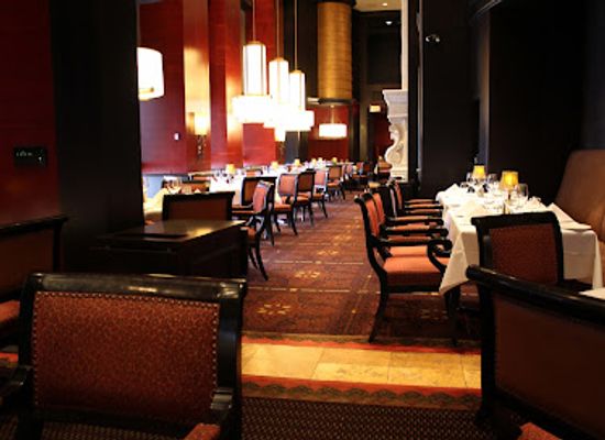 canada/calgary-region/bar/hy-s-steakhouse-and-cocktail-bar