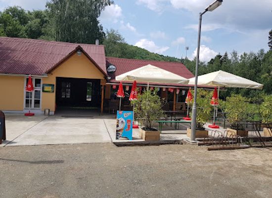 hungary/koszeg-mountains/bar/koszegi-csonakazo-to-hattyu-bufe