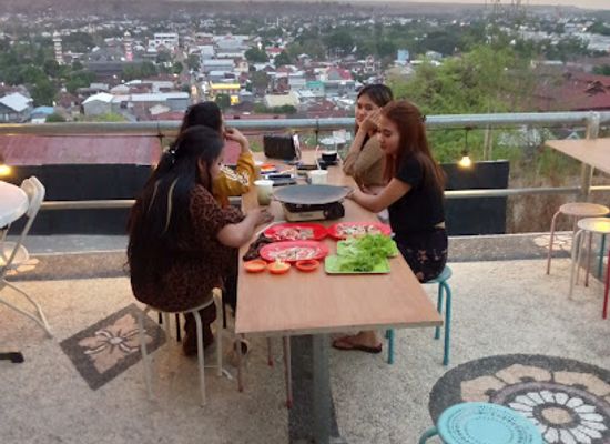indonesia/pulau-moyo/bar/meat-grill-sumbawa