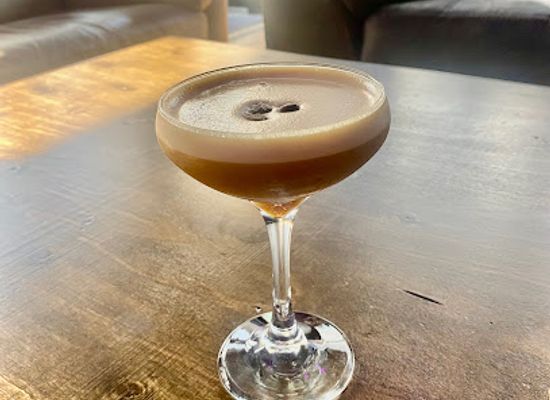 kentucky/knobs-region/bar/birdies-and-barrels