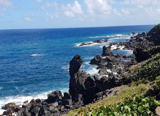 saint-kitts-and-nevis/black-rocks/bar/blackrocks-gift-shops