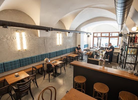 slovakia/trencin-region/bar/paddock