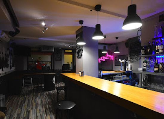 spain/segovia/bar/clandestino
