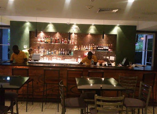 haiti/pic-la-selle/bar/tipsy-bar-lounge