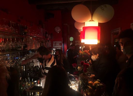 italy/arezzo/bar/liquid-bar
