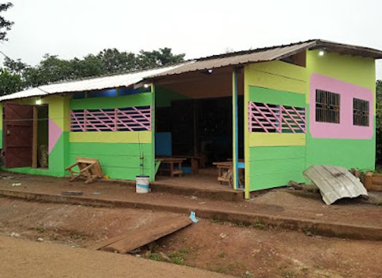 cameroon/centre-region/bar/levi-s-bar