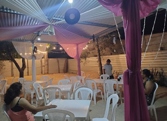 guatemala/peten/bar/restaurante-caribean