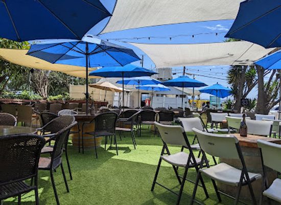 california/los-angeles/malibu/bar/rosenthal-wine-bar-patio