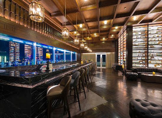 thailand/phuket-province/bar/estrela-sky-lounge