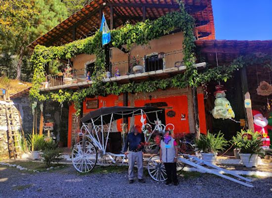 guatemala/chichicastenango-market/bar/molino-viejo-restaurante
