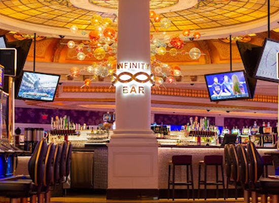 canada/niagara-falls/bar/infinity-bar
