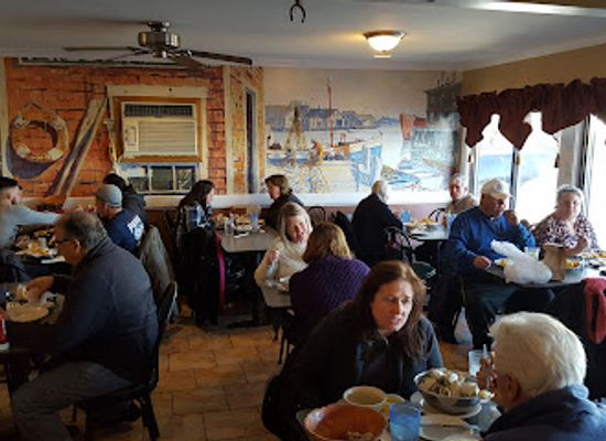 massachusetts/cape-ann/bar/causeway-restaurant