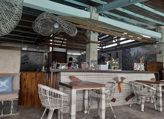 indonesia/mount-bromo/bar/chalet-bromo-restaurant-and-lounge