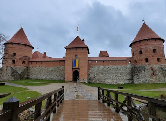 lithuania/trakai-island-castle/bar/senoji-kibinine