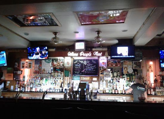 michigan/marquette/bar/flanigan-s-bar