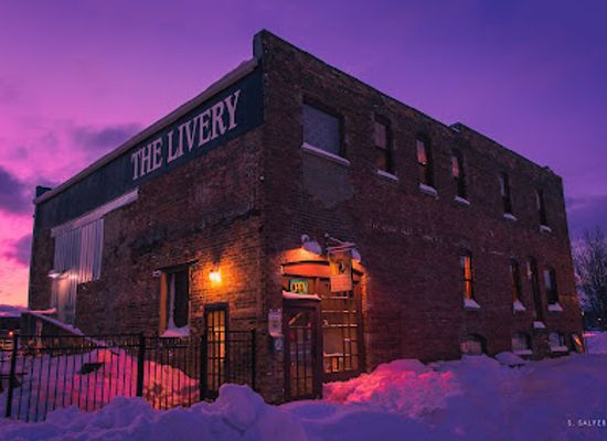 michigan/southwest-michigan/bar/the-livery