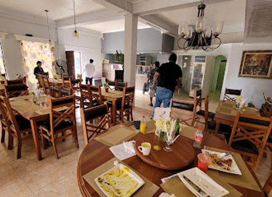 guyana/kanuku-mountains/bar/country-spice-kitchen