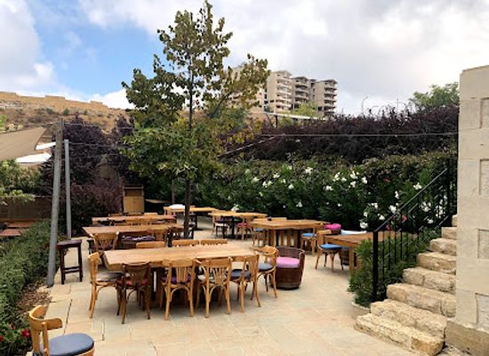 lebanon/chouf/bar/le-telegraphe-de-belle-vue