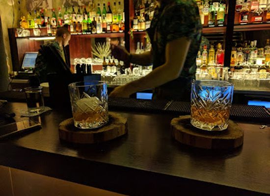 poland/szczecin/bar/17-steps-cocktail-bar