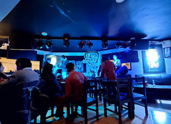 peru/salkantay-trail/bar/rock-house-cafe